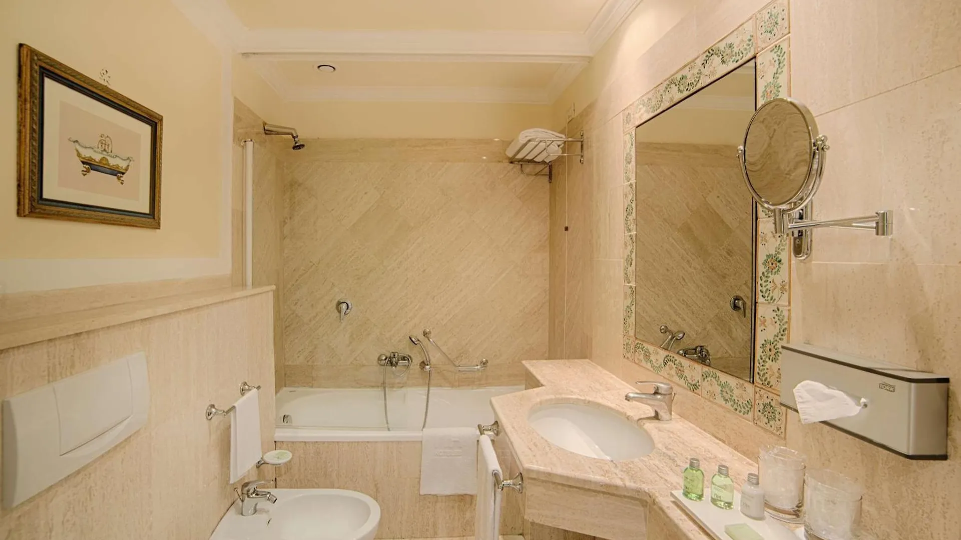 NH Caltagirone Villa San Mauro Hotel