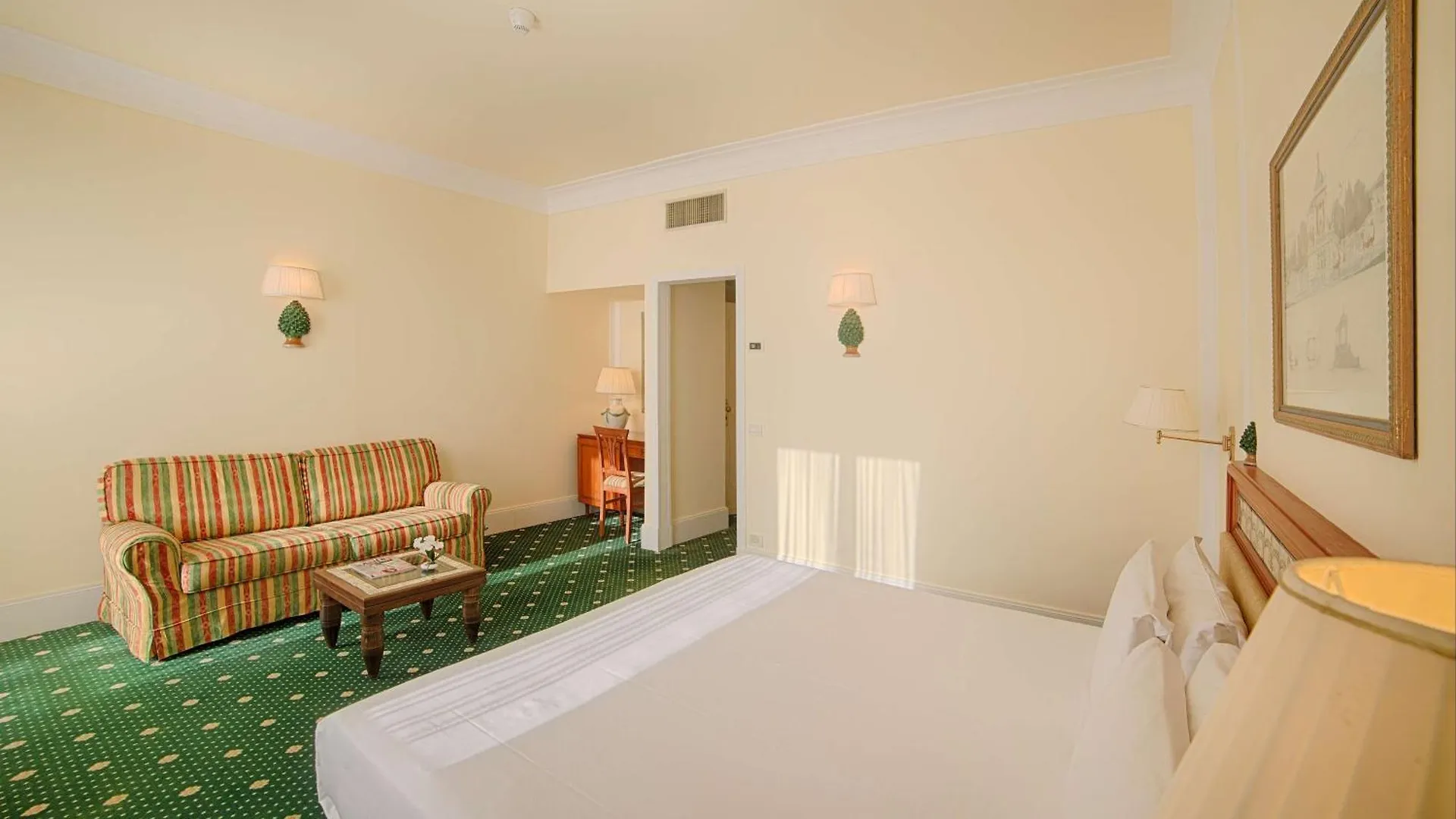 NH Caltagirone Villa San Mauro Hotel